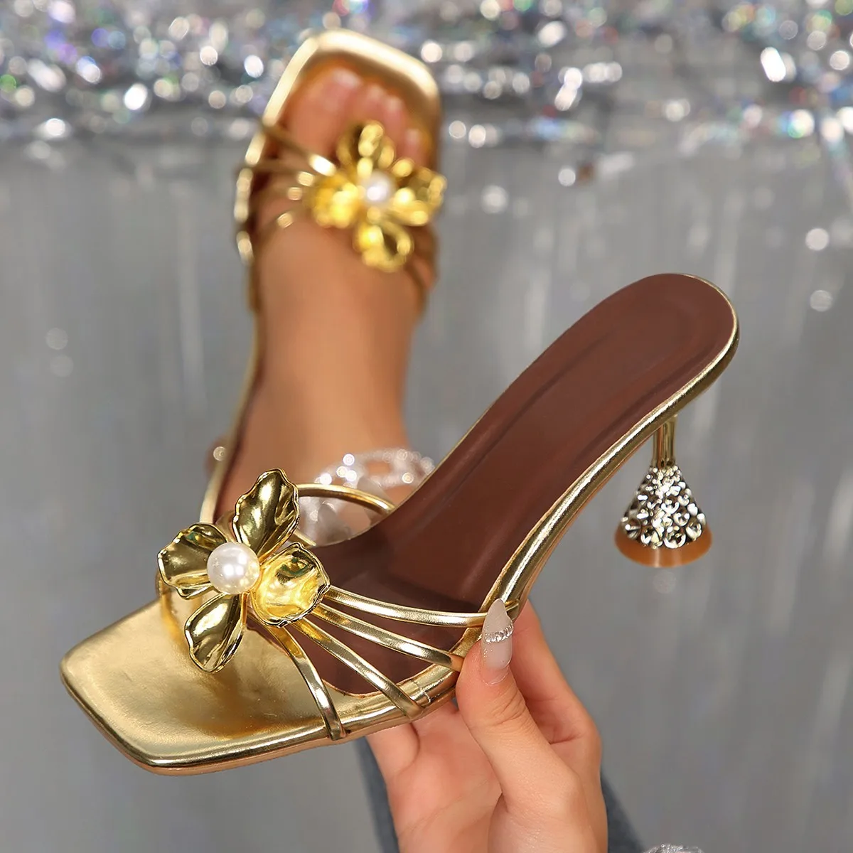 Vintage Fashion Online - Sandales vintage en métal à talon