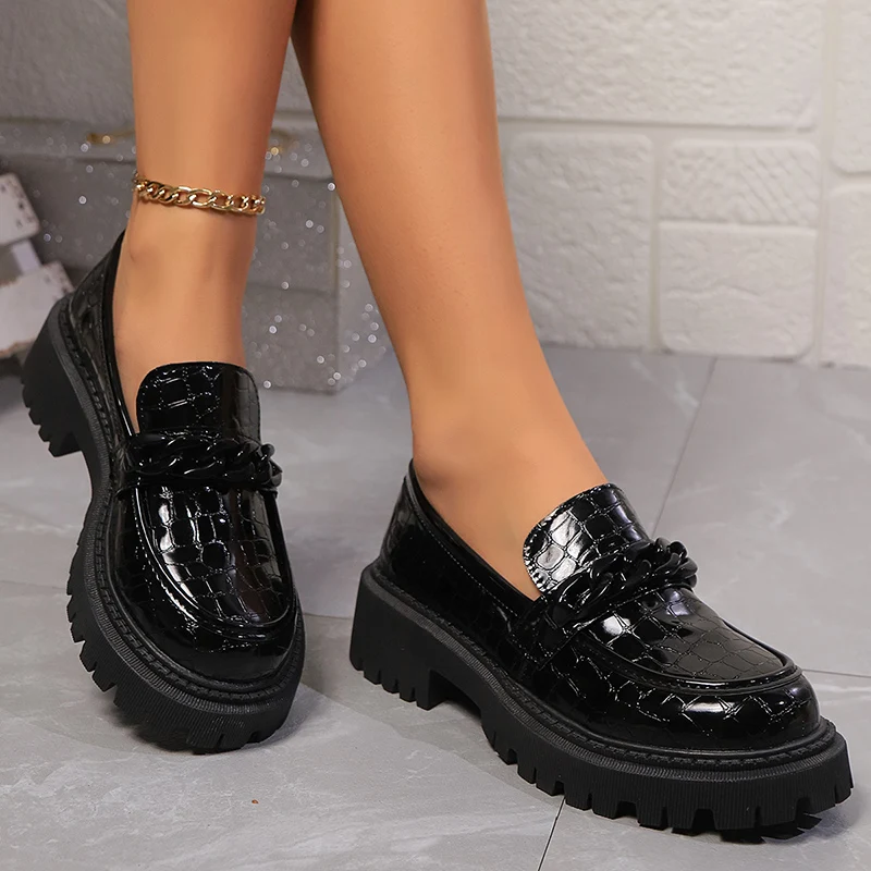 Mocassins à talons carrés épai - Vintage Fashion Plus Size avis et prix
