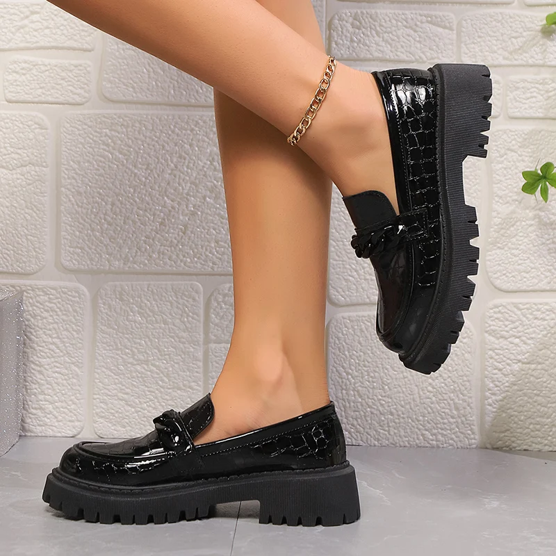 Mocassins à talons carrés épai - Vintage Fashion Plus Size avis et prix